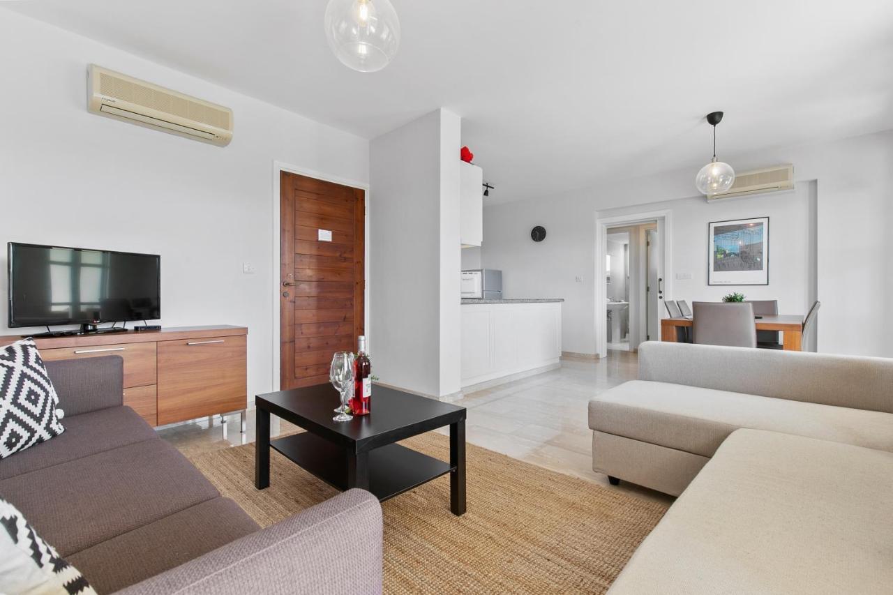 2 Bedroom Apartment Avdimou With Stunning Sea Views, Aphrodite Hills Resort 库克里亚 外观 照片